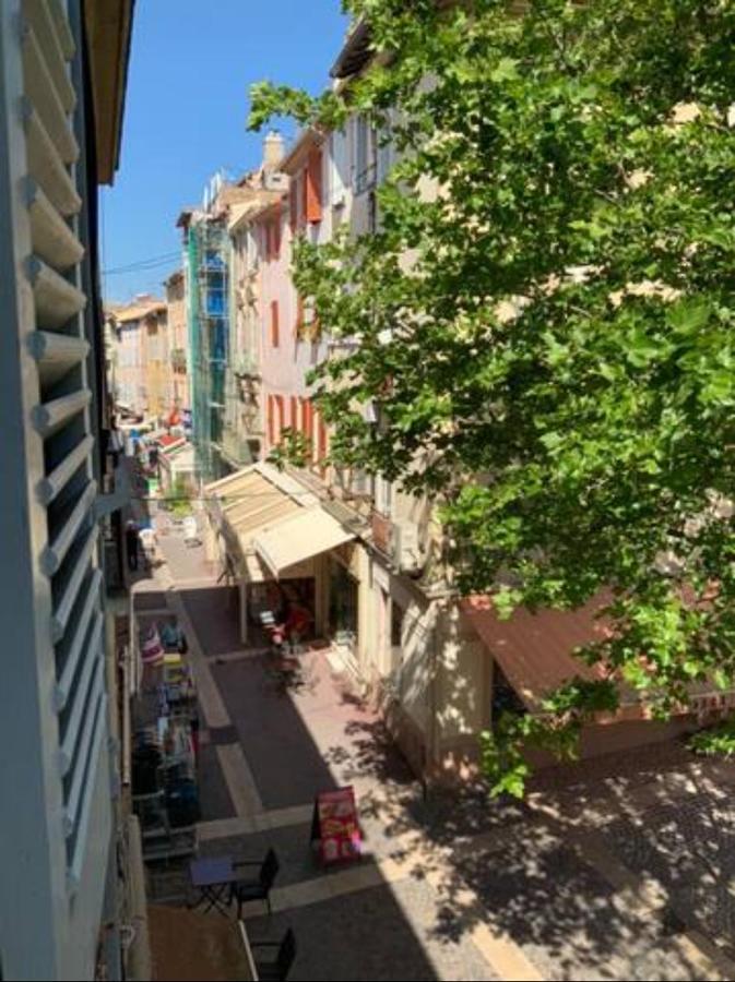 Ferienwohnung Centre Historique De Frejus - Face A La Mairie Exterior foto